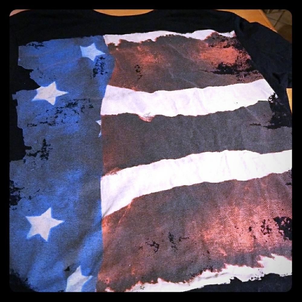 USA FLAG PRINT TEE AMERICAN EAGLE